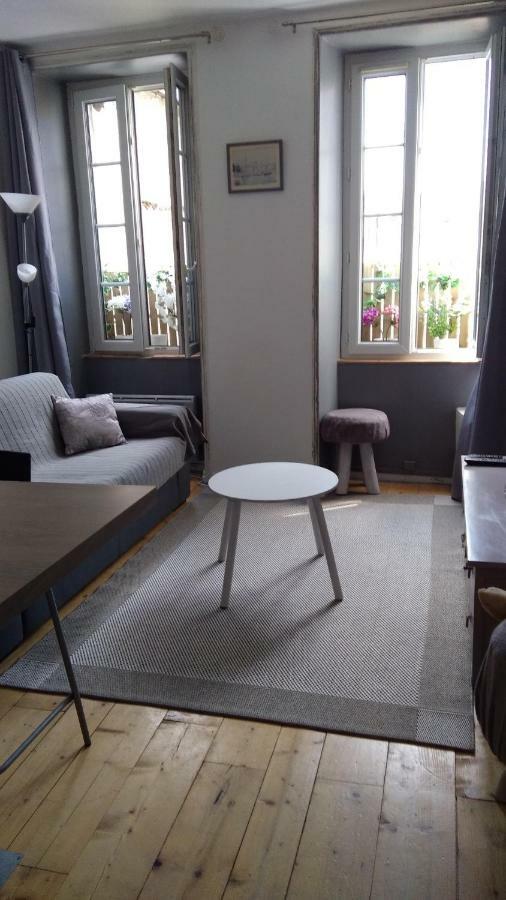 Апартаменты Sur Le Vieux Port, Centre De La Rochelle Ла-Рошель Экстерьер фото